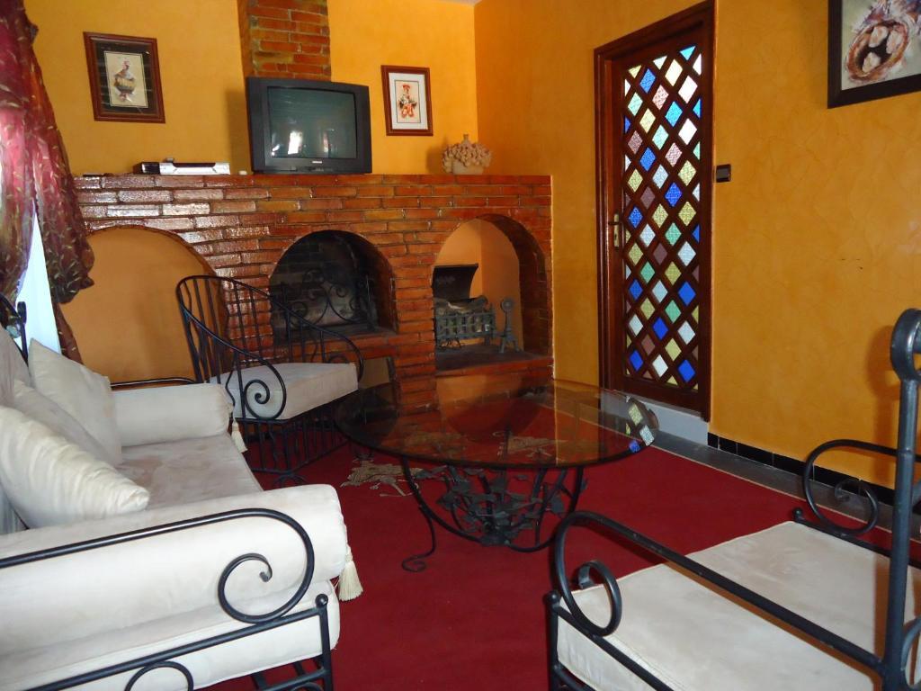 Hotel Riad L' Arganier D' Or Aït el Rhazi Extérieur photo