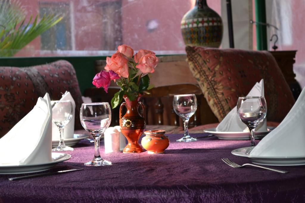Hotel Riad L' Arganier D' Or Aït el Rhazi Extérieur photo